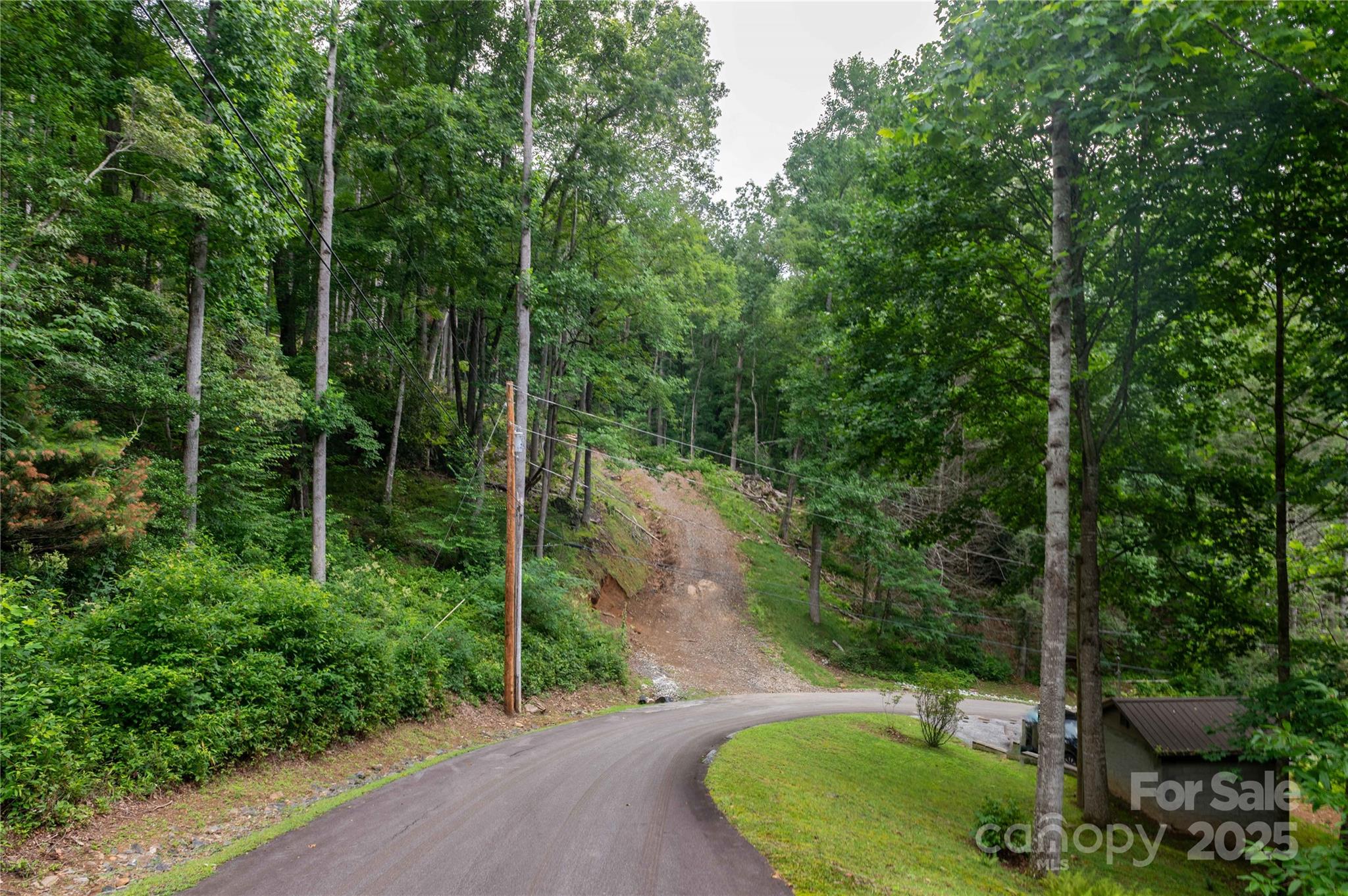 44 Deer Trail Drive Burnsville NC 28714