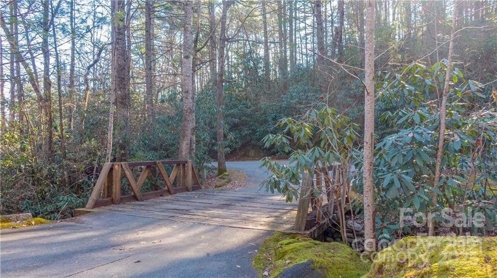 Tbd Toxaway Falls Drive Lake Toxaway NC 28747