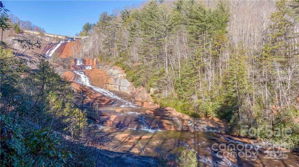 Tbd Toxaway Falls Drive Lake Toxaway NC 28747