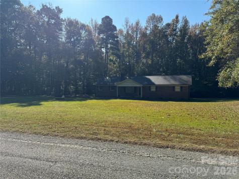 1827 Lawing Road Charlotte NC 28216