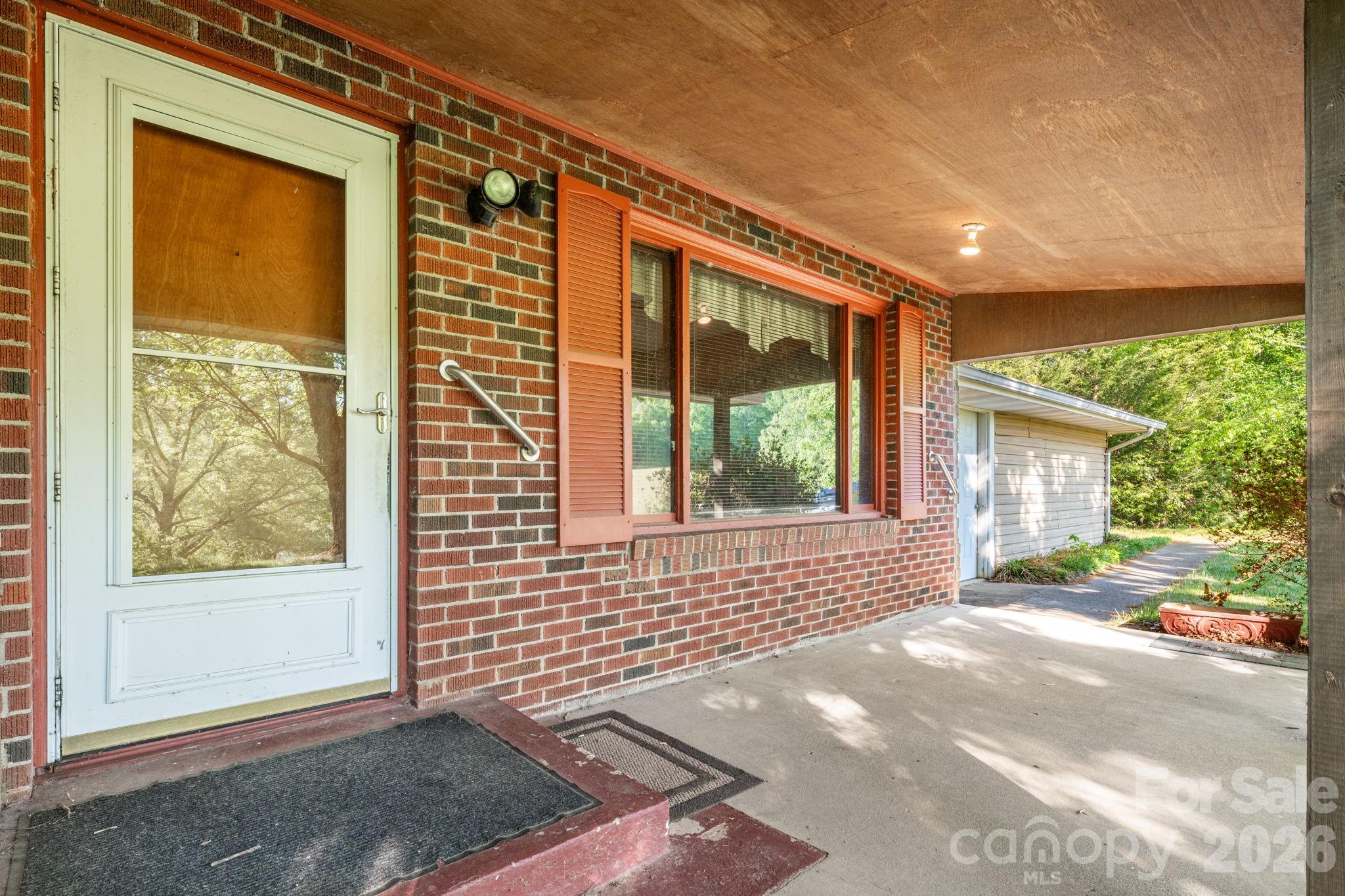 435 Upper Glady Fork Road Candler NC 28715
