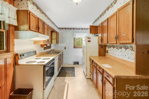 435 Upper Glady Fork Road Candler NC 28715