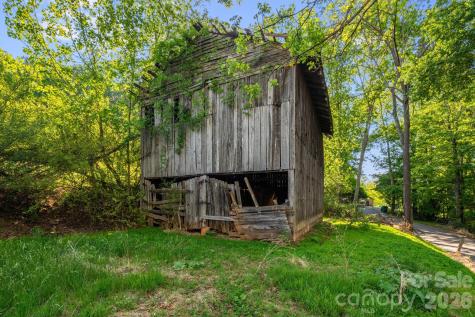 435 Upper Glady Fork Road Candler NC 28715