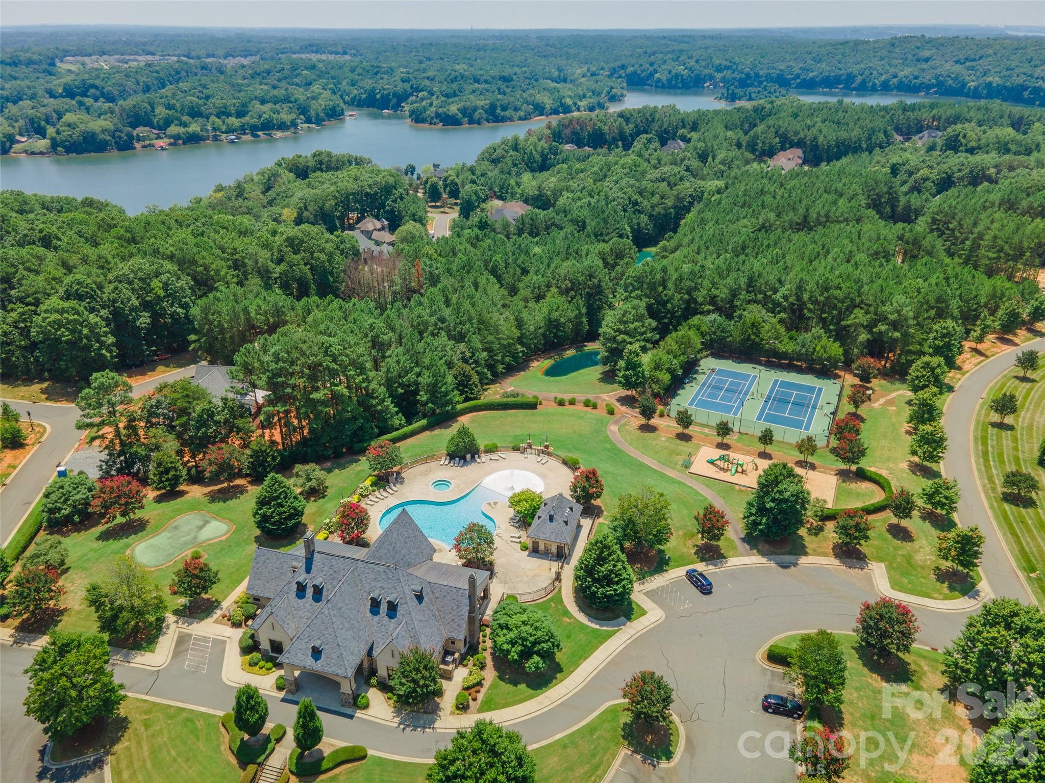 2021 Gladelynn Court Belmont NC 28012