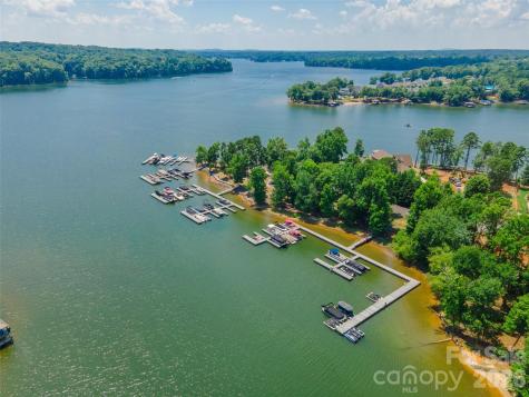 2021 Gladelynn Court Belmont NC 28012