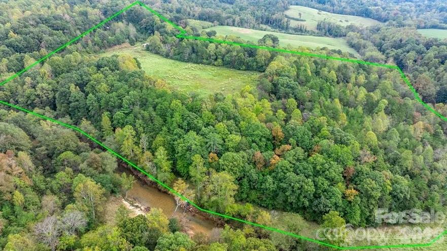 2295 1st Street SE Hickory NC 28602
