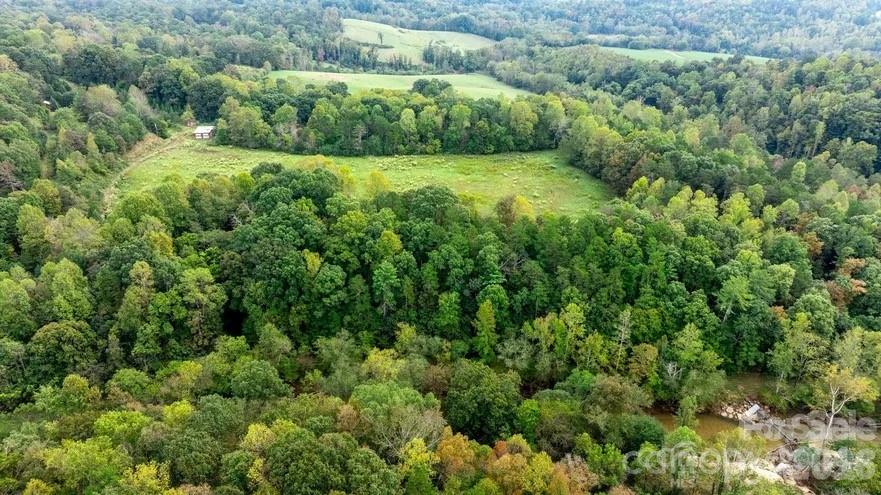 2295 1st Street SE Hickory NC 28602