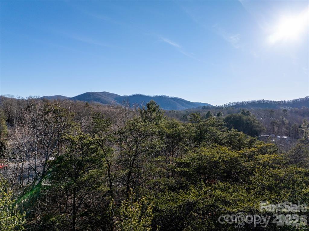477 Rowland Road Swannanoa NC 28778