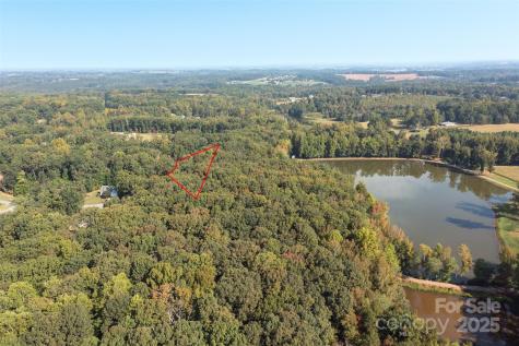 157 Poplar Leaf Lane Statesville NC 28265