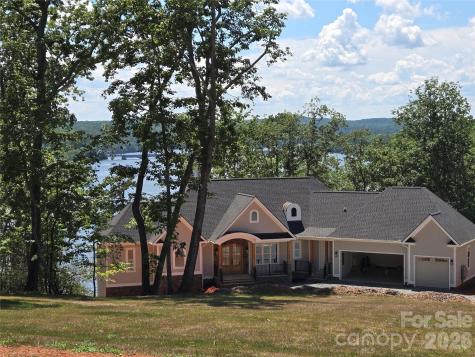 178 Kingfisher Court Badin Lake NC 28127
