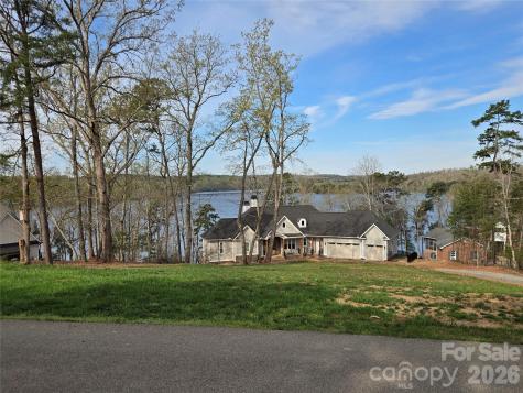 178 Kingfisher Court Badin Lake NC 28127