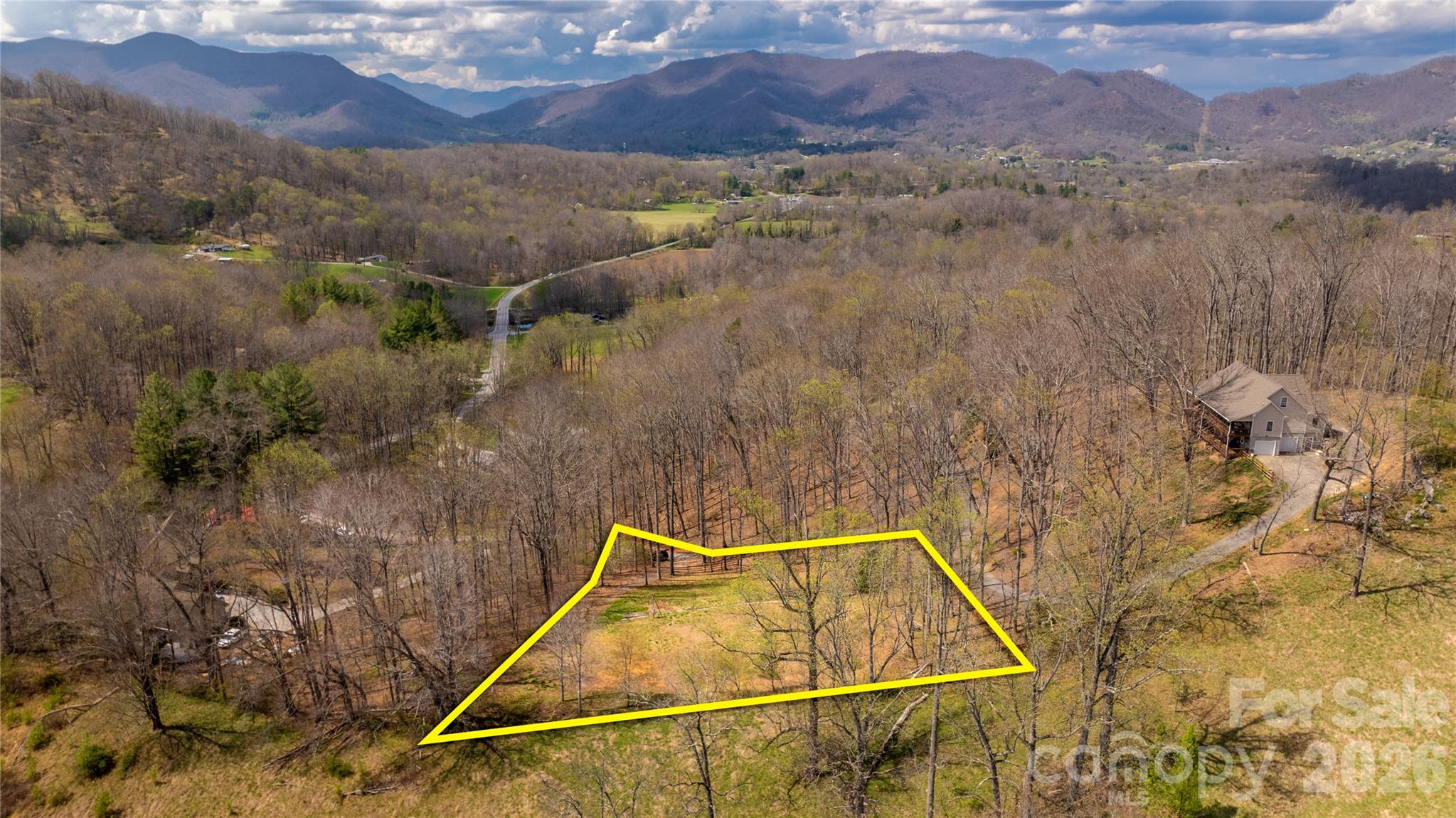 90 Last Coyote Trail Canton NC 28716