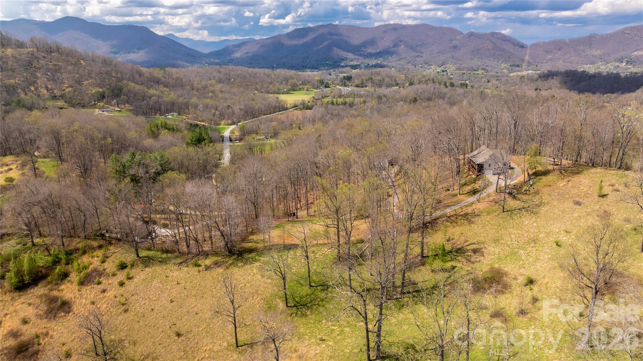 90 Last Coyote Trail Canton NC 28716