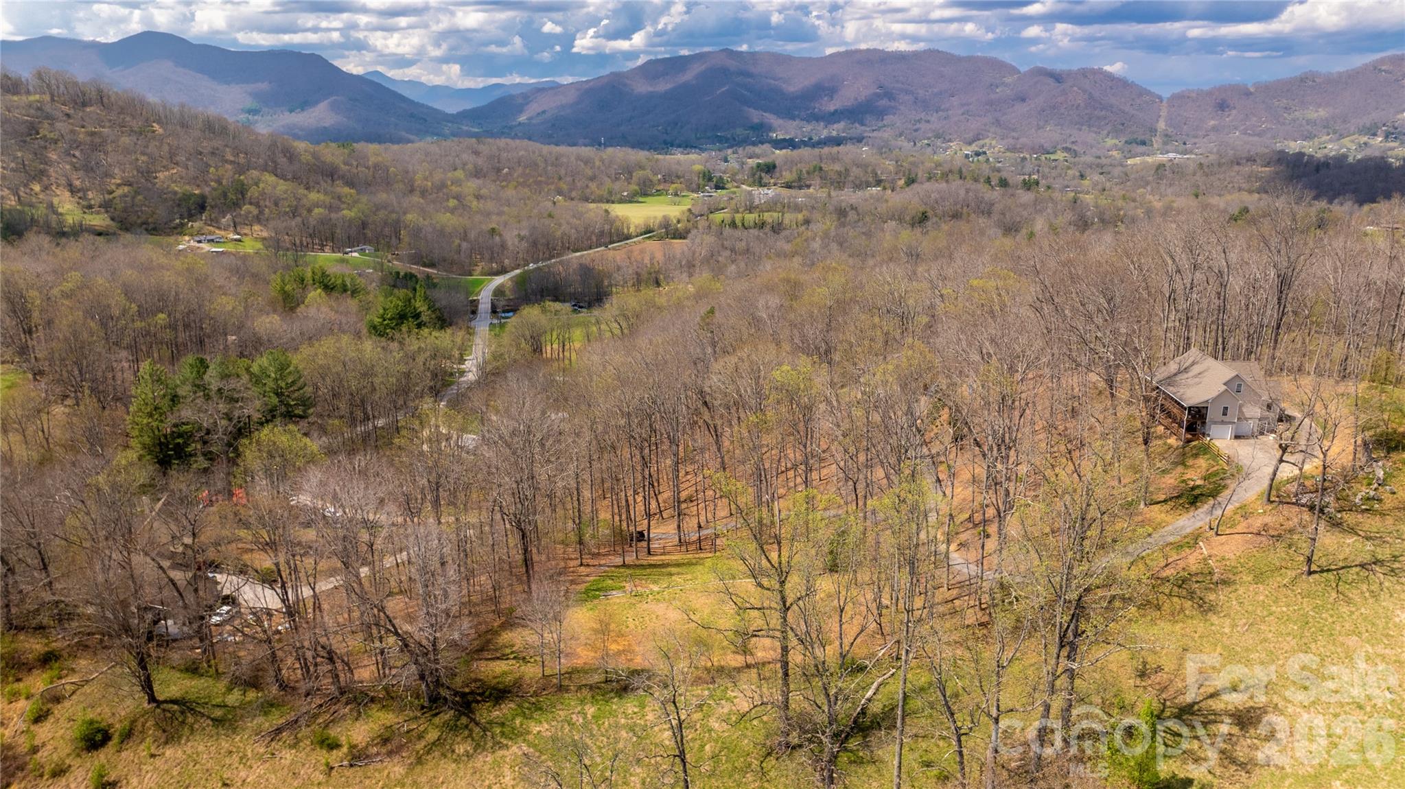 90 Last Coyote Trail Canton NC 28716