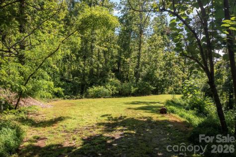 44 Giffords Lane Asheville NC 28803