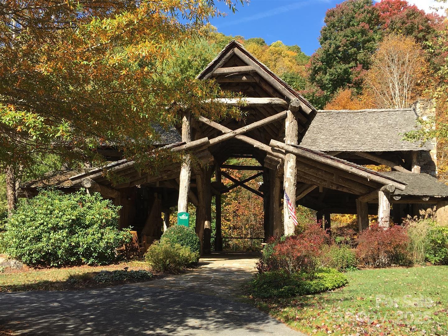 92 Goldenleaf Drive Mars Hill NC 28754