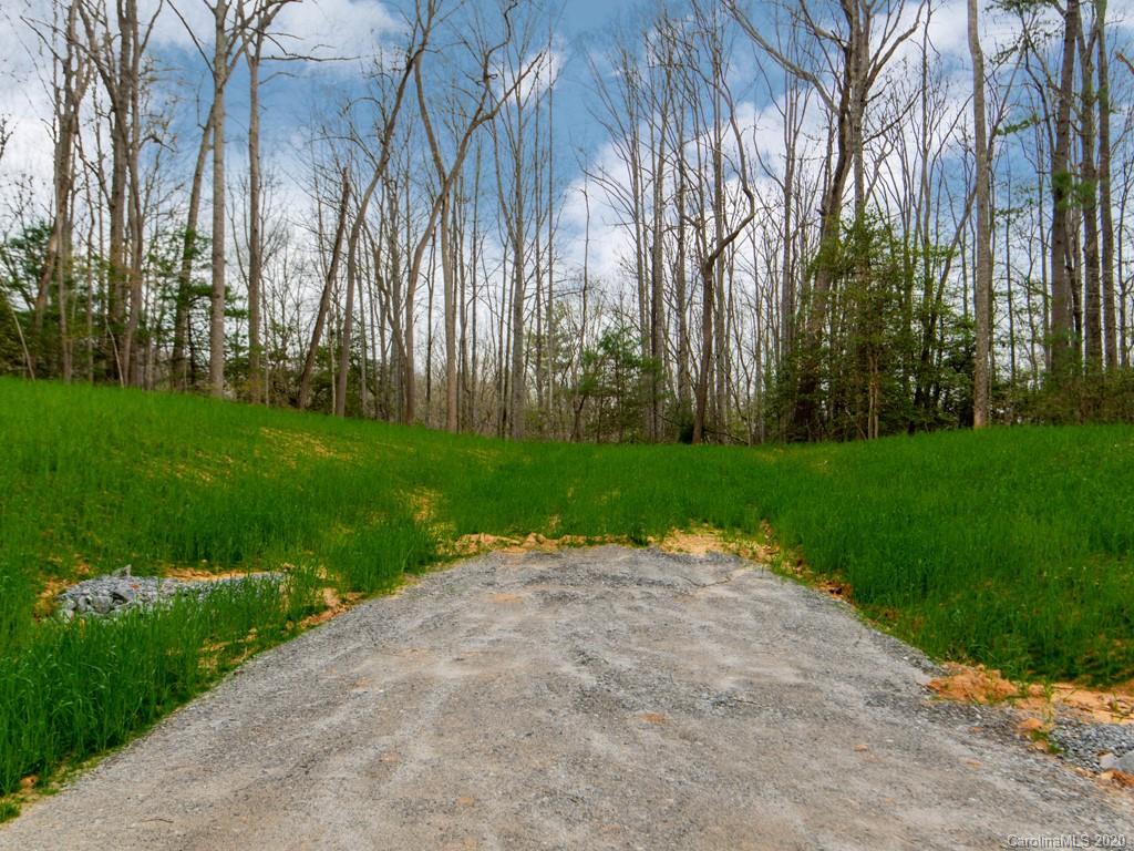 35 Wandering Oaks Way Asheville NC 28805