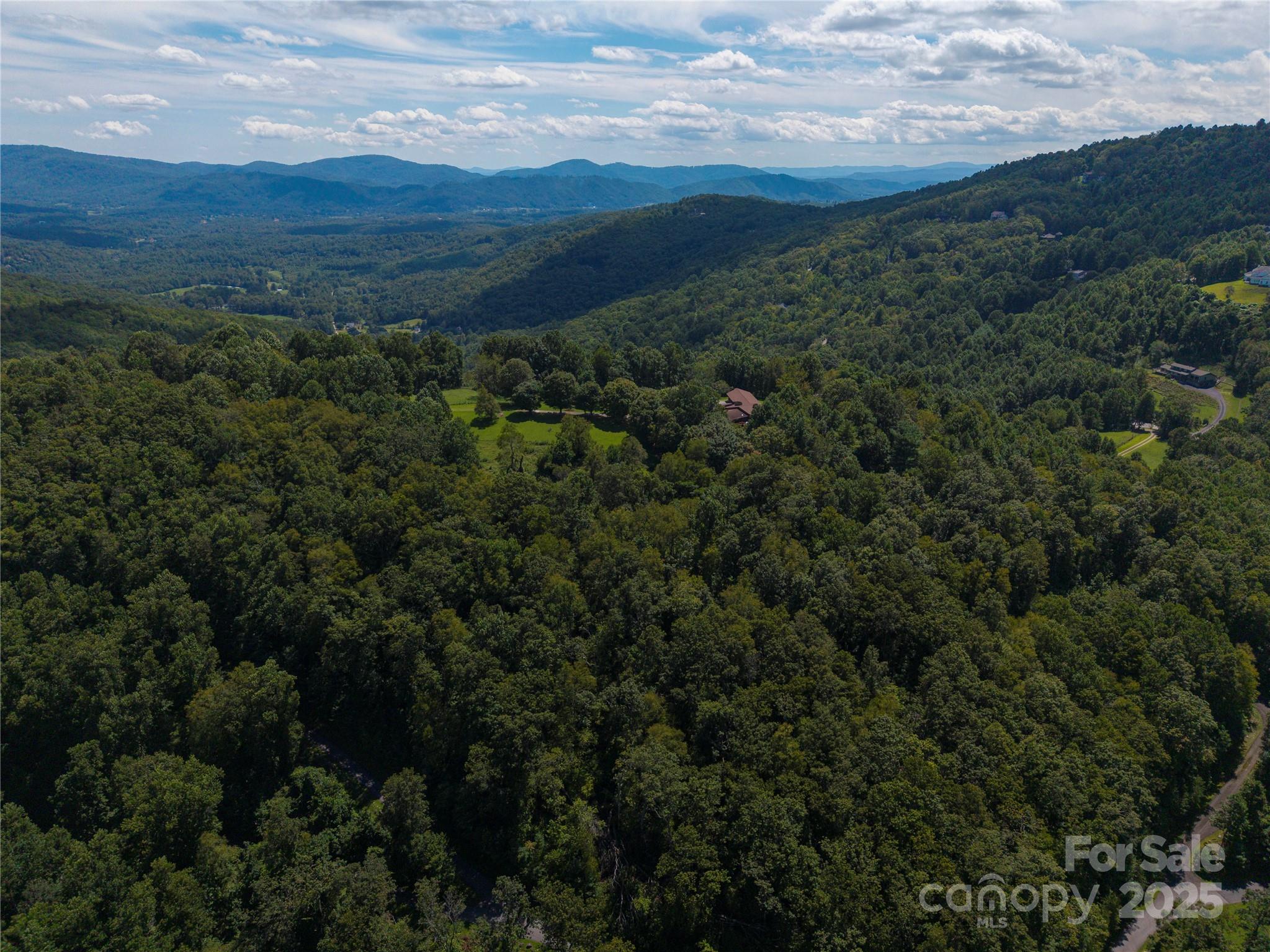 27 Casta Way Asheville NC 28803
