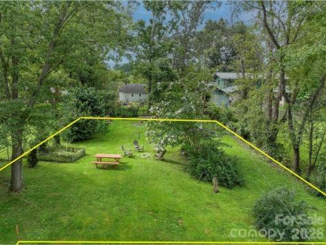 10 Rex Drive Asheville NC 28806