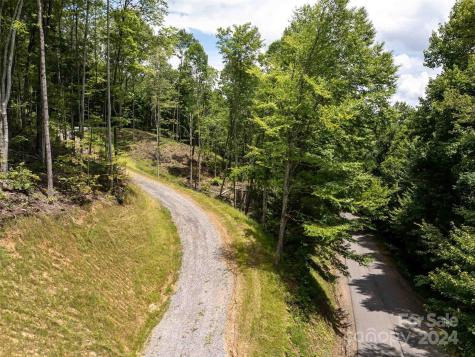 #32 Tapestry Trail Waynesville NC 28785