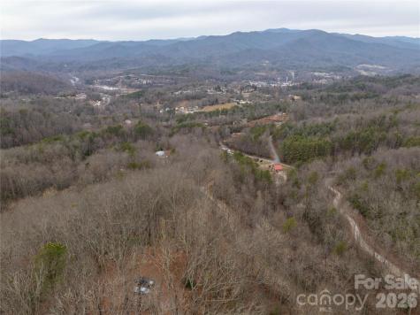 999 Breedlove Road Bryson City NC 28713