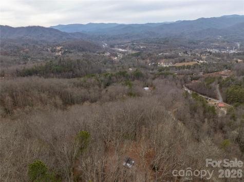 999 Breedlove Road Bryson City NC 28713