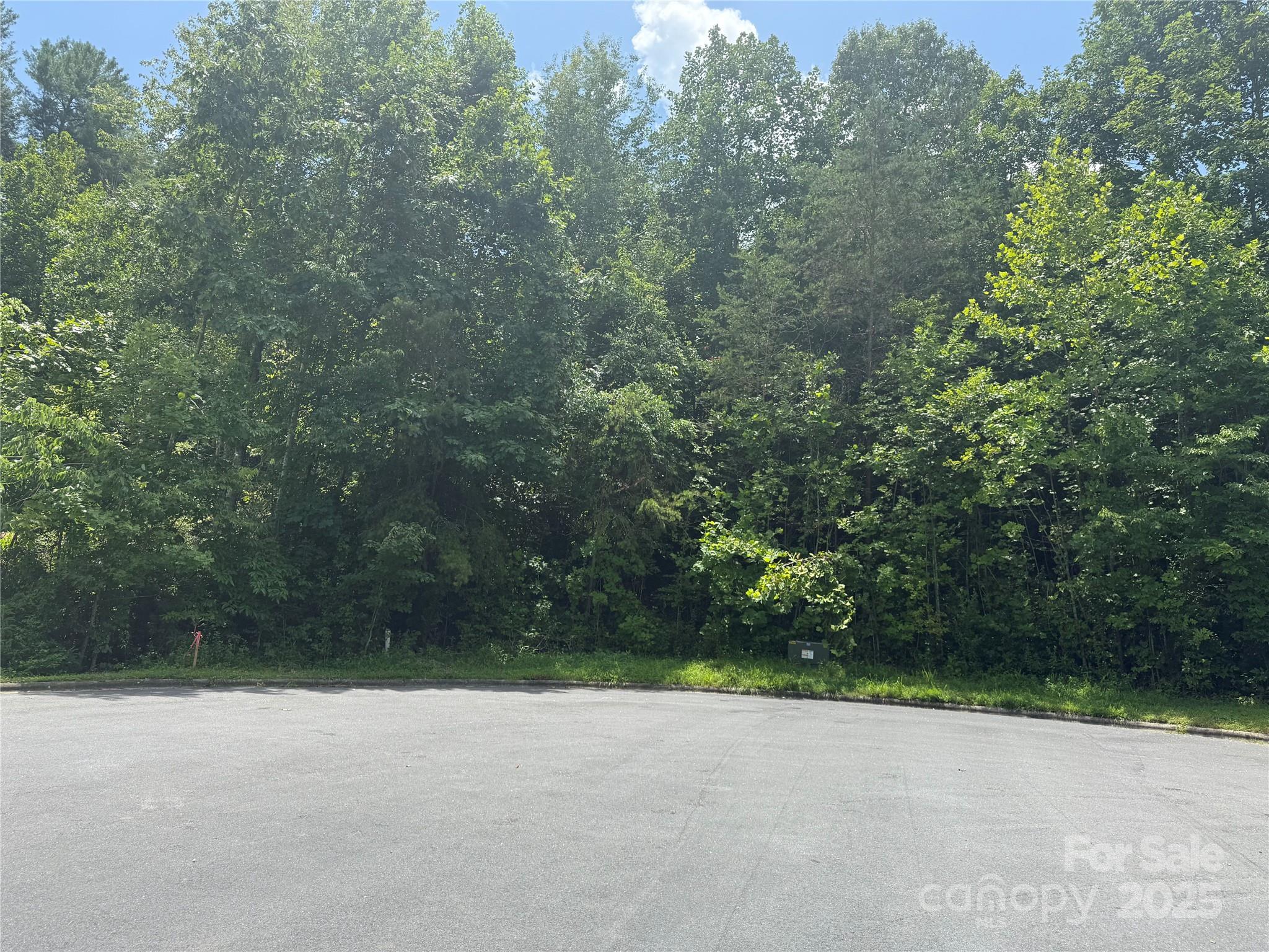 1047 Williamsburg Drive Lenoir NC 28645