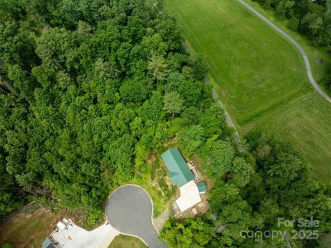 1047 Williamsburg Drive Lenoir NC 28645