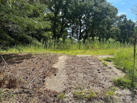 305 River Road Rockingham NC 28379