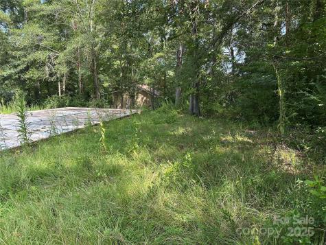 305 River Road Rockingham NC 28379