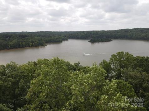 3235 Lake Pointe Drive Belmont NC 28012