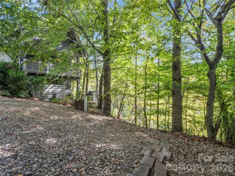 6 Whitman Lane Black Mountain NC 28711