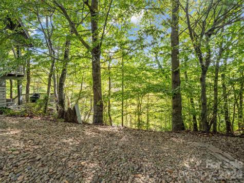 6 Whitman Lane Black Mountain NC 28711