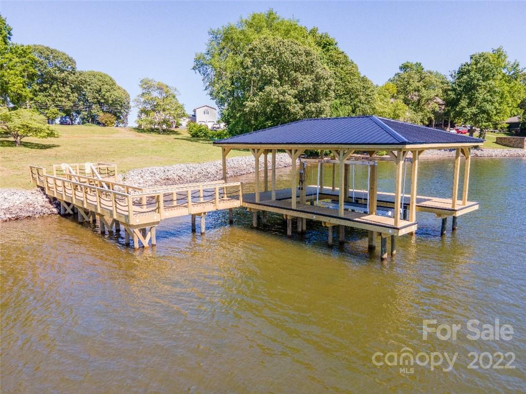 154 Hogan Lane Mooresville NC 28117