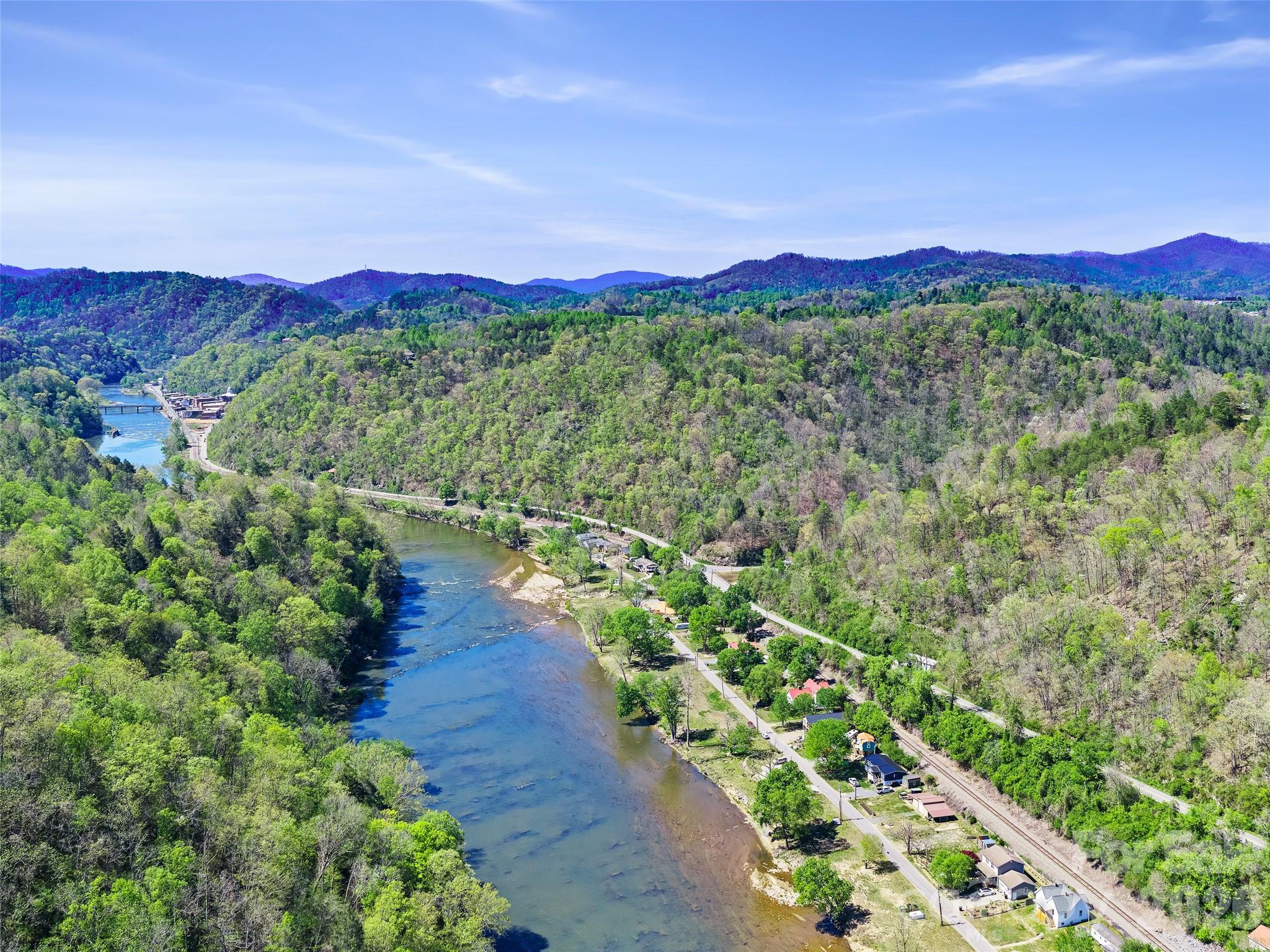 150 Rollins Road Marshall NC 28753