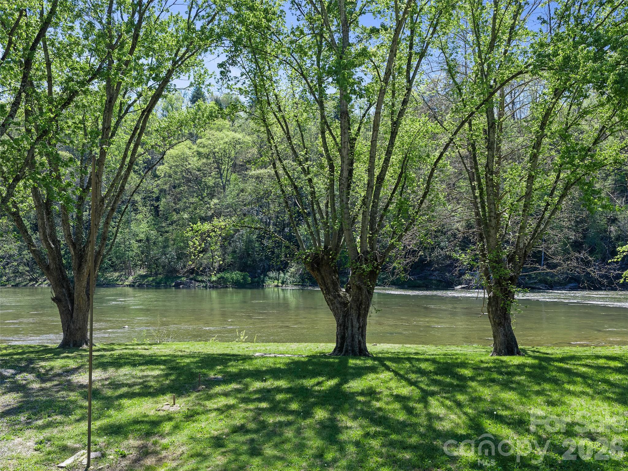150 Rollins Road Marshall NC 28753