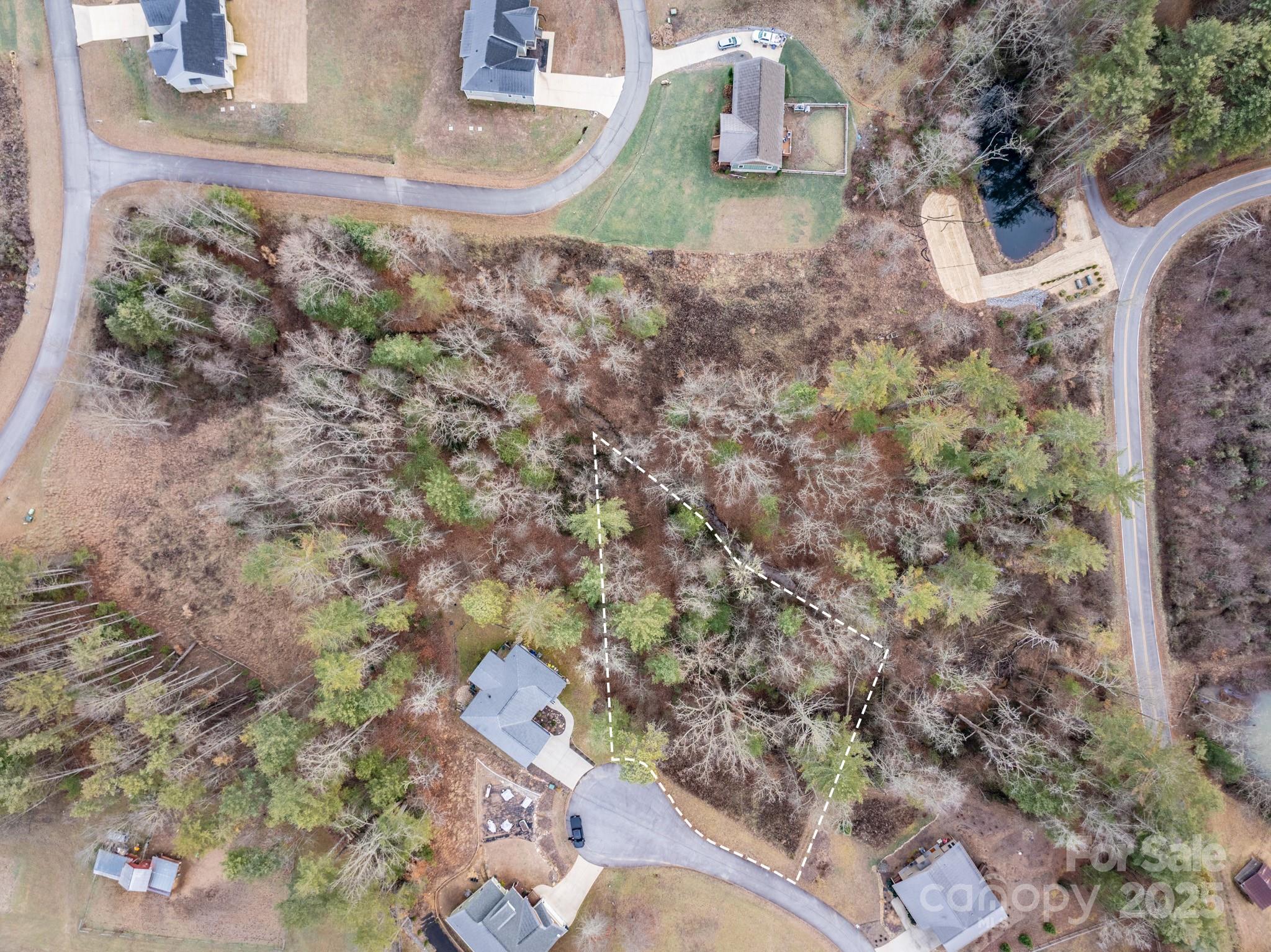 62 Crystal Cove Drive Hendersonville NC 28739