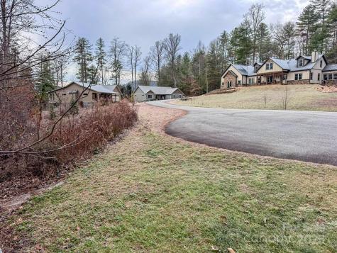 62 Crystal Cove Drive Hendersonville NC 28739
