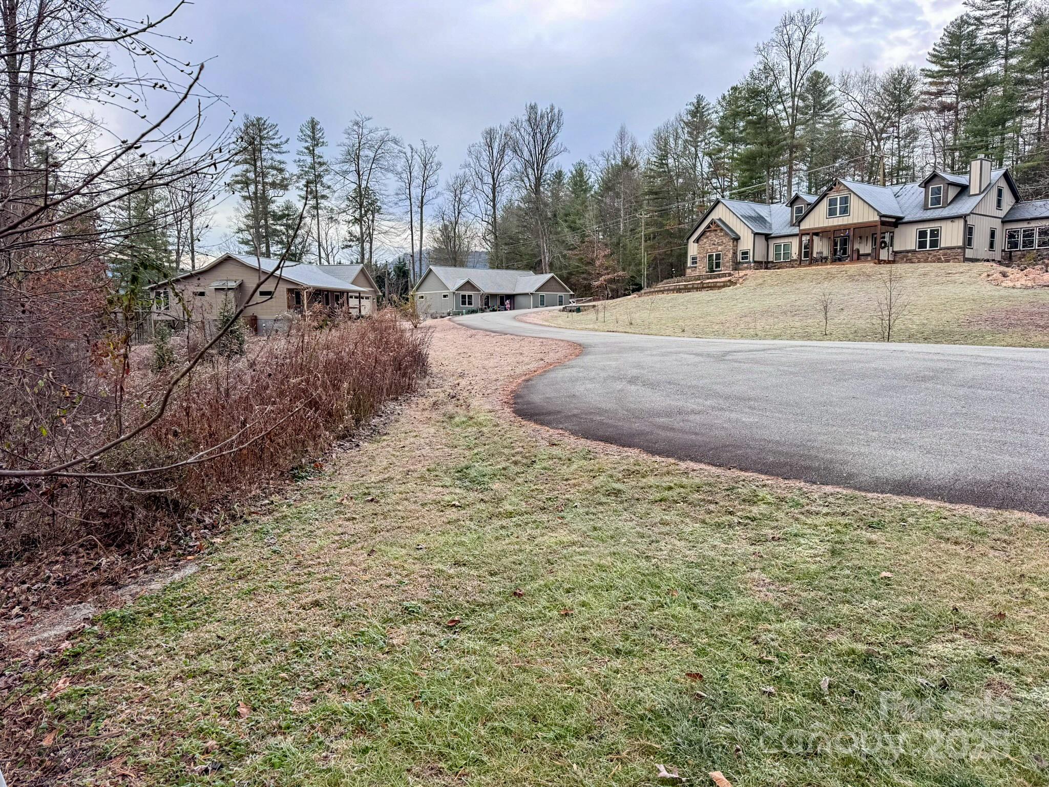 62 Crystal Cove Drive Hendersonville NC 28739