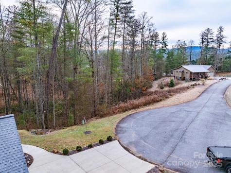 62 Crystal Cove Drive Hendersonville NC 28739