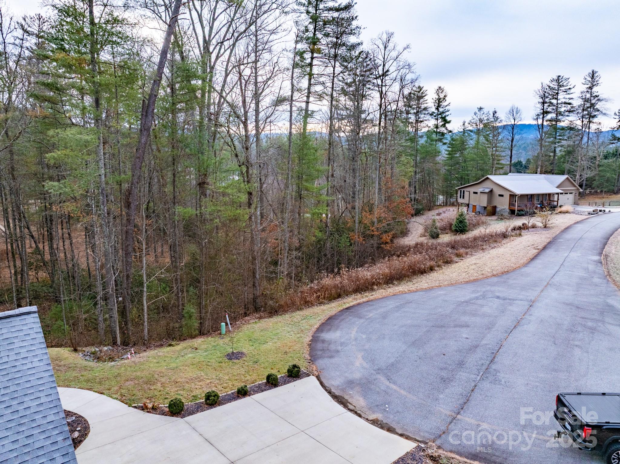 62 Crystal Cove Drive Hendersonville NC 28739