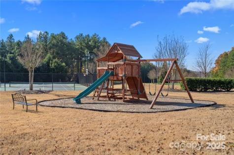 1029 Glade Spring Court Belmont NC 28012