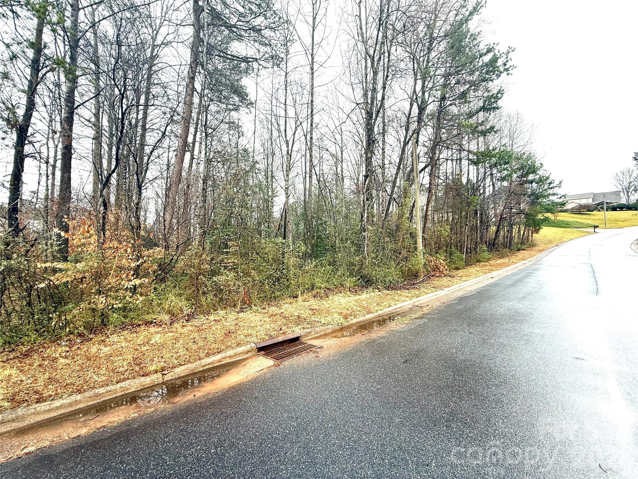 5136 Mark Drive NE Hickory NC 28601