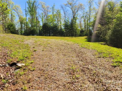 889 Firefly Trail Marshall NC 28753