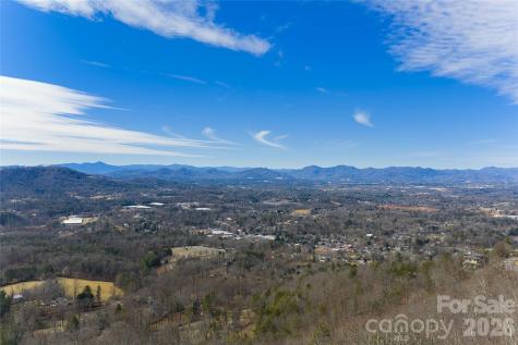 5 Longstreet Court Weaverville NC 28787