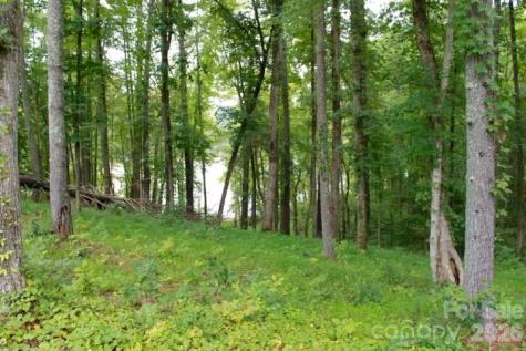 374 E Settings Boulevard NW Valdese NC 28690