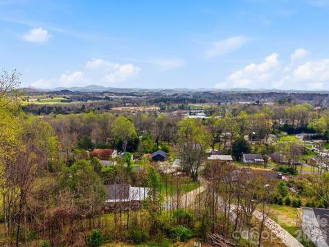 185 Garnet Way Hendersonville NC 28791
