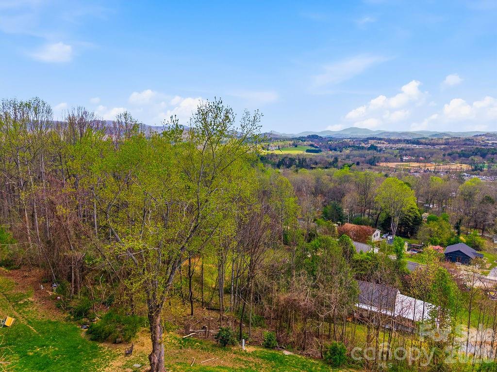 185 Garnet Way Hendersonville NC 28791