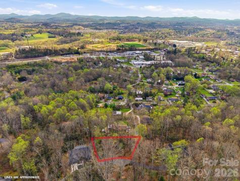 185 Garnet Way Hendersonville NC 28791