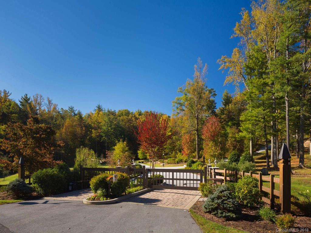 112 Long Tail Lane Hendersonville NC 28739